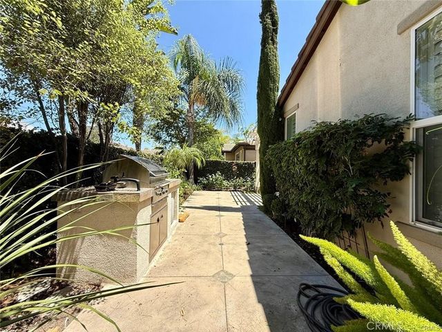 1 Stonegate, Irvine, CA 92602