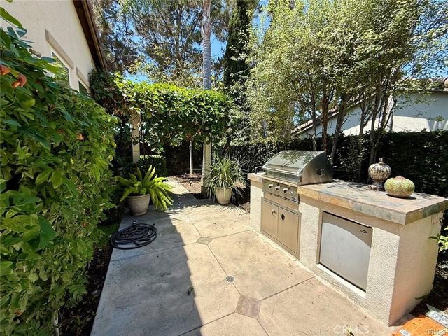 1 Stonegate, Irvine, CA 92602