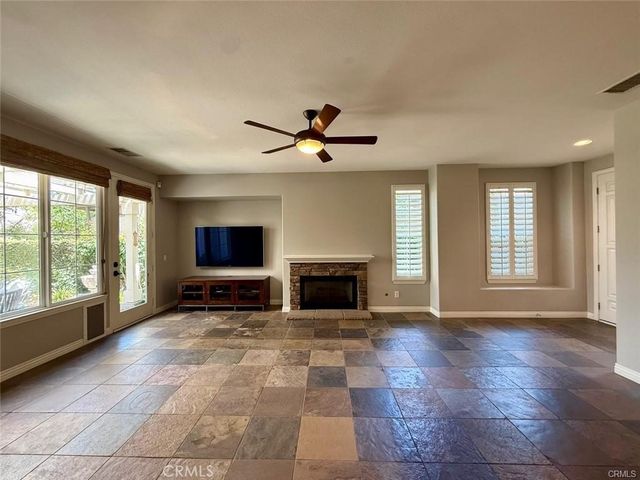 1 Stonegate, Irvine, CA 92602