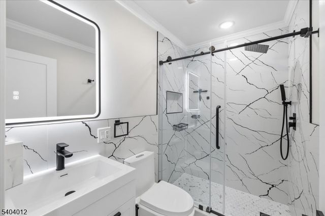 16 Cedar Pl, Hawthorne Boro, NJ 07506