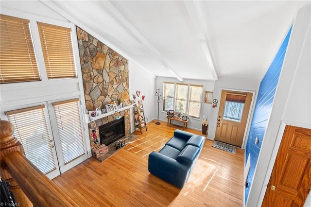 1884 Stonewood Drive, Winston-salem, NC 27103