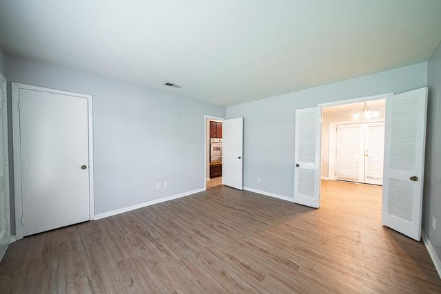 4 Clausen Drive, Columbus, GA 31907