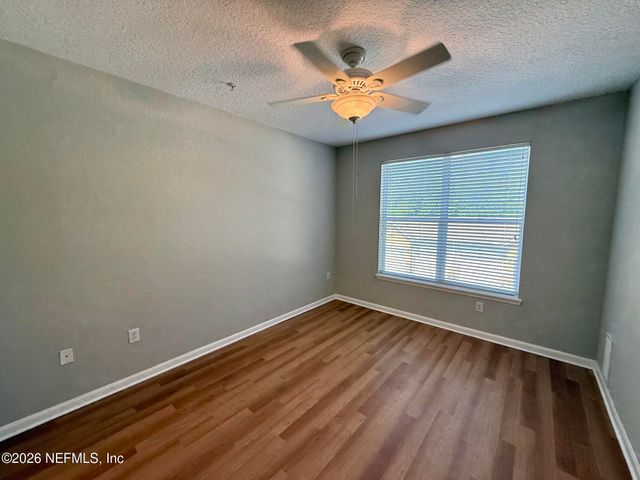 8539 GATE Parkway W 9239, Jacksonville, FL 32216