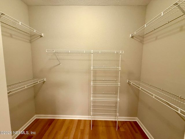 8539 GATE Parkway W 9239, Jacksonville, FL 32216
