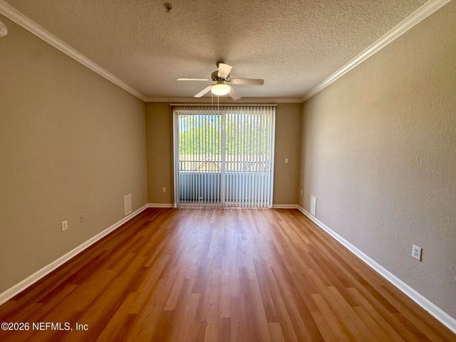 8539 GATE Parkway W 9239, Jacksonville, FL 32216