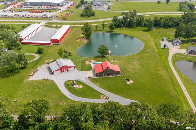 1717 MARION Street, Carterville, IL 62918