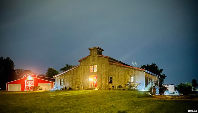 1717 MARION Street, Carterville, IL 62918