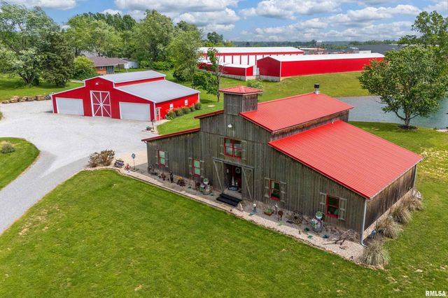 1717 MARION Street, Carterville, IL 62918