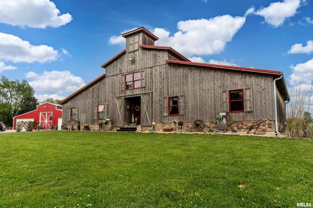 1717 MARION Street, Carterville, IL 62918