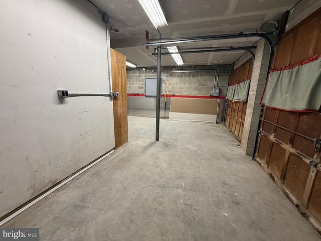 344 N VIRGINIA AVE, Carneys Point, NJ 08069