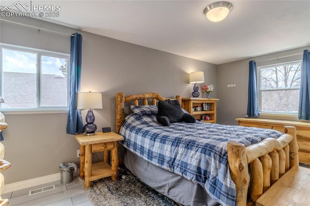 6390 Pemberton Way, Colorado Springs, CO 80919