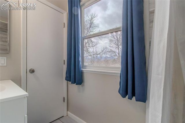 6390 Pemberton Way, Colorado Springs, CO 80919