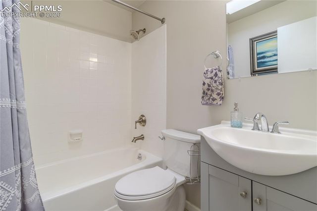 6390 Pemberton Way, Colorado Springs, CO 80919