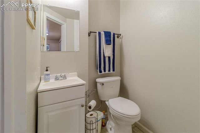 6390 Pemberton Way, Colorado Springs, CO 80919