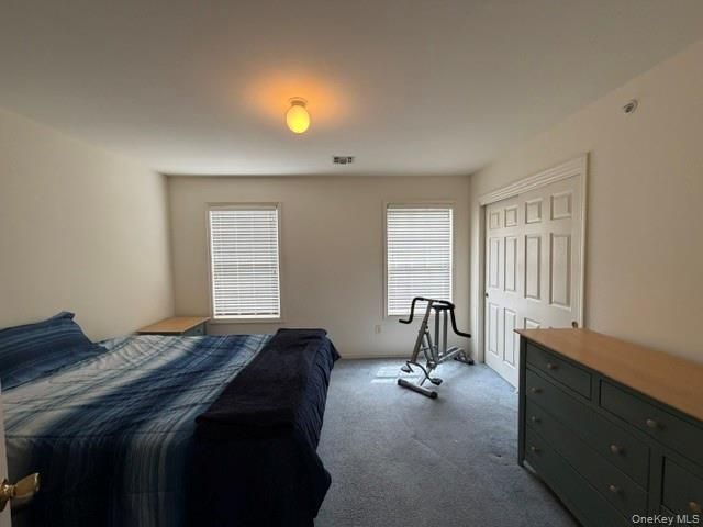 36 Cranberry Circle, Medford, NY 11763