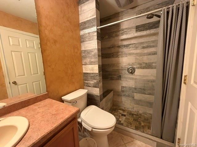 36 Cranberry Circle, Medford, NY 11763