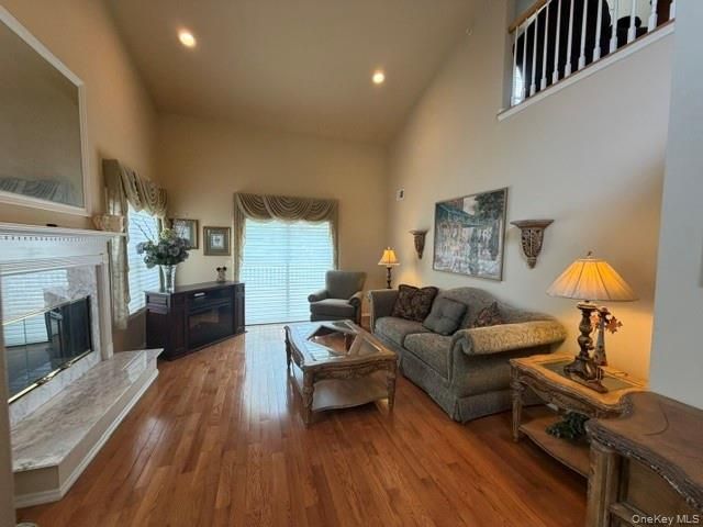 36 Cranberry Circle, Medford, NY 11763