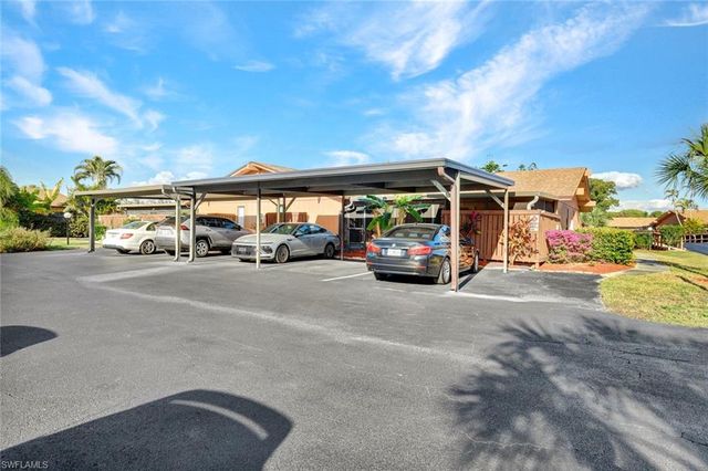 6416 Royal Woods DR, Fort Myers, FL 33908