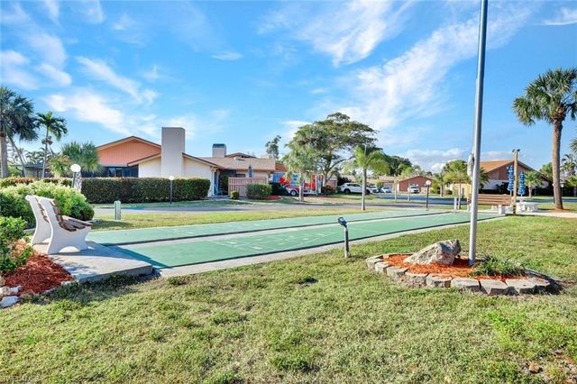 6416 Royal Woods DR, Fort Myers, FL 33908