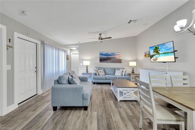 6416 Royal Woods DR, Fort Myers, FL 33908