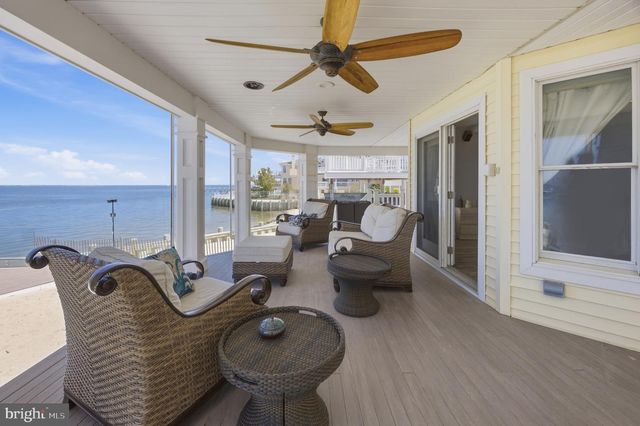 2011 SUNSET AVE, Surf City, NJ 08008