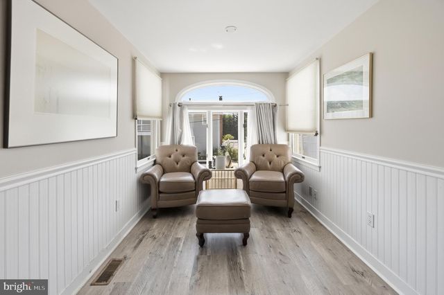 2011 SUNSET AVE, Surf City, NJ 08008