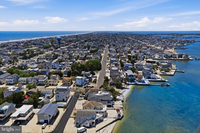 2011 SUNSET AVE, Surf City, NJ 08008