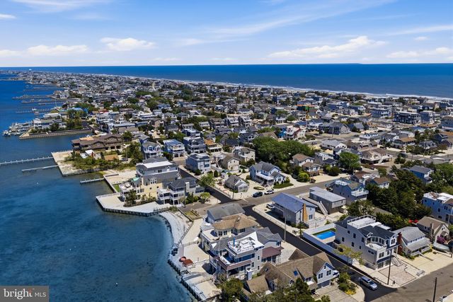 2011 SUNSET AVE, Surf City, NJ 08008