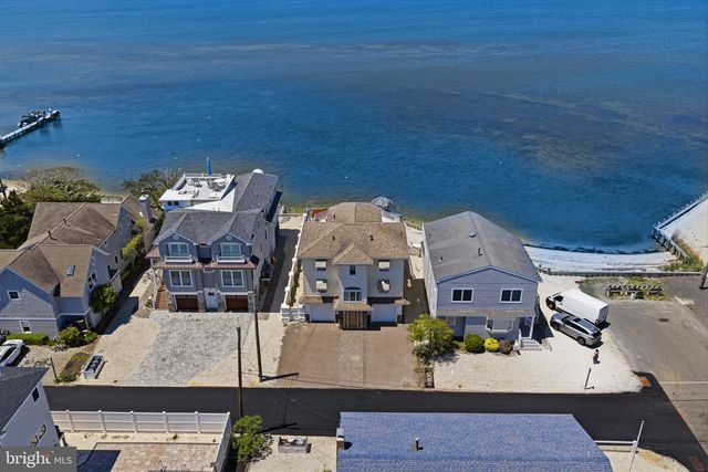 2011 SUNSET AVE, Surf City, NJ 08008