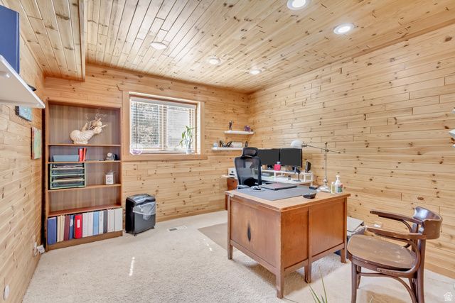 10814 S WHIRLAWAY LN, Sandy, UT 84092