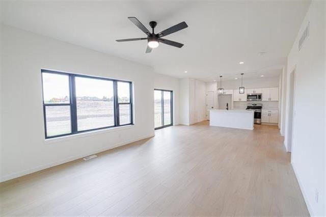 14192 Prairie Commons Lane, South Beloit, IL 61080