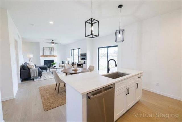 14192 Prairie Commons Lane, South Beloit, IL 61080