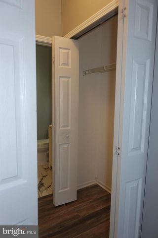 4 PROVINCETOWN DR, Marlton, NJ 08053