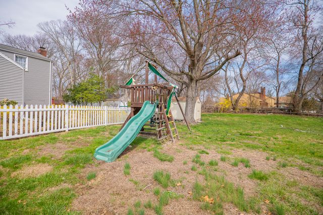50 Fox Hill Road, Stratford, CT 06614