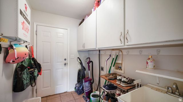 143 W WRANGLER AVE, Saratoga Springs, UT 84045