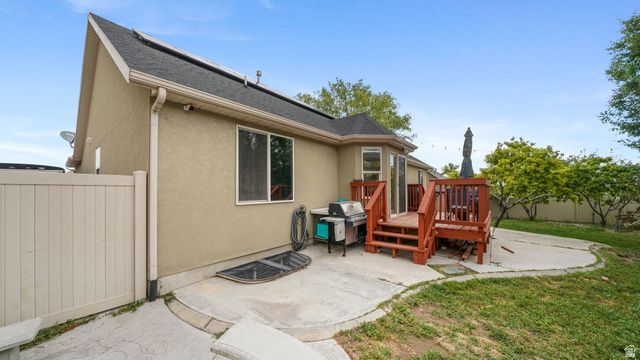143 W WRANGLER AVE, Saratoga Springs, UT 84045