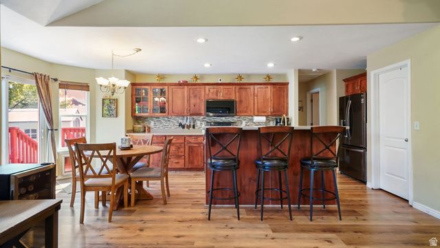 143 W WRANGLER AVE, Saratoga Springs, UT 84045