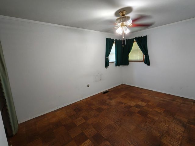 140 N Guyer Street, Hobart, IN 46342