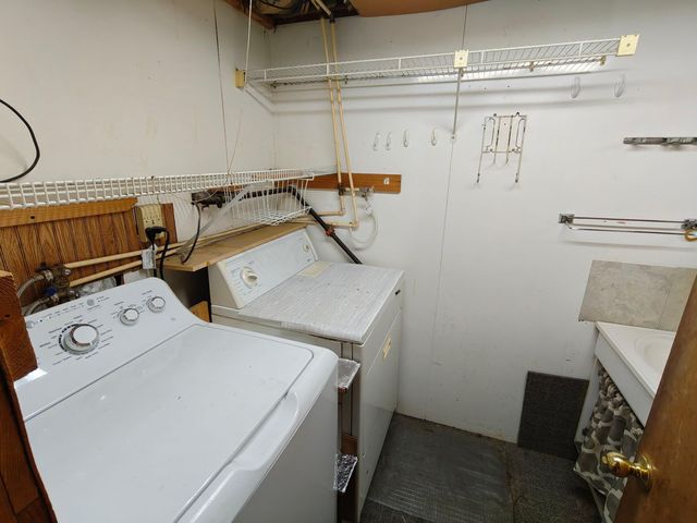 140 N Guyer Street, Hobart, IN 46342