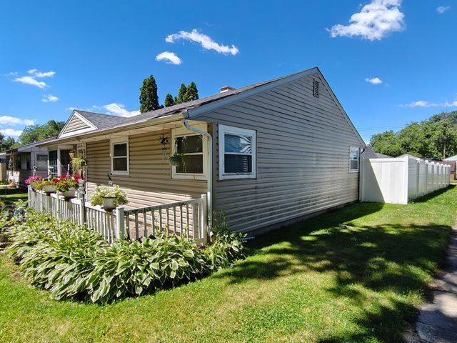 140 N Guyer Street, Hobart, IN 46342