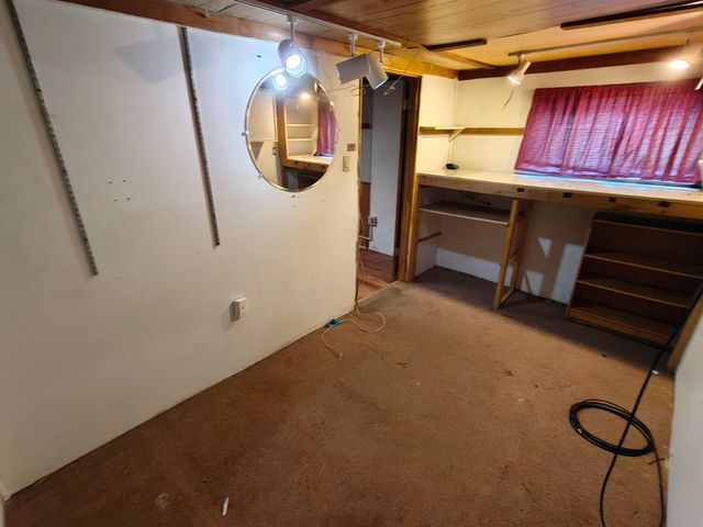 140 N Guyer Street, Hobart, IN 46342