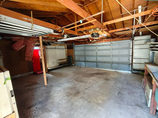 140 N Guyer Street, Hobart, IN 46342