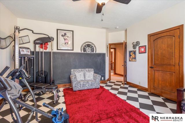 12611 Cottonwood Lane, Springfield, NE 68059