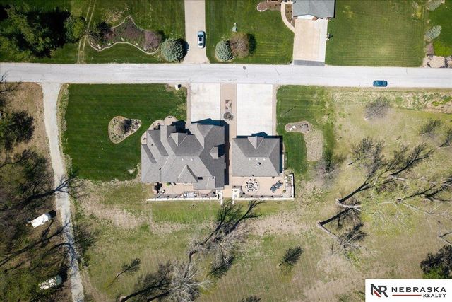 12611 Cottonwood Lane, Springfield, NE 68059