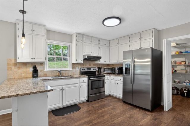 745 Pioneer Road, Jasper, GA 30143