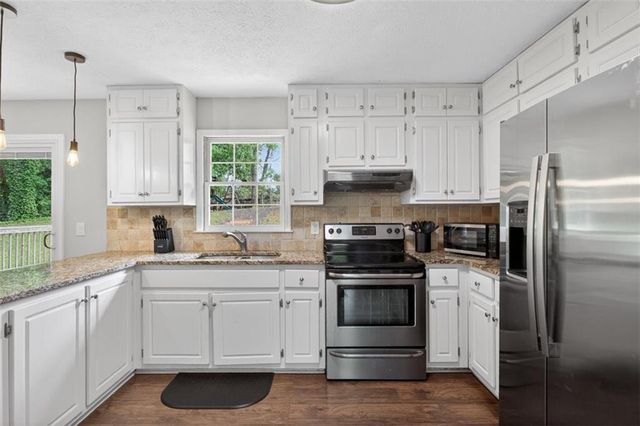 745 Pioneer Road, Jasper, GA 30143