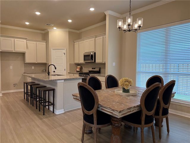 1201 Verona Drive, College Station, TX 77845