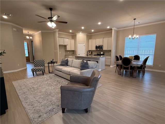 1201 Verona Drive, College Station, TX 77845