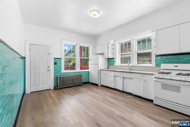 80 Front Street, Paterson, NJ 07522