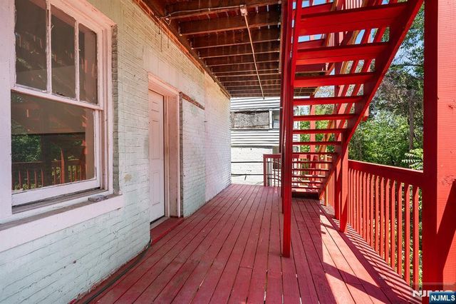 80 Front Street, Paterson, NJ 07522